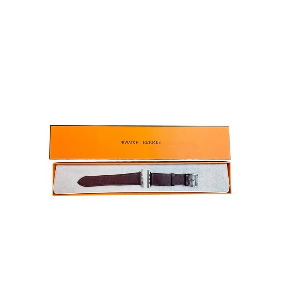 HERMÈS APPLE WATCH Single TOUR Bordeaux 42MM BAND Hermès Apple Watch Single Tour 40 mm Red Pepper Swift  main image 4